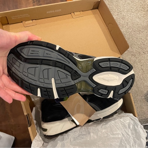 NEW Asics GEL-1130 Black - Picture 4 of 12